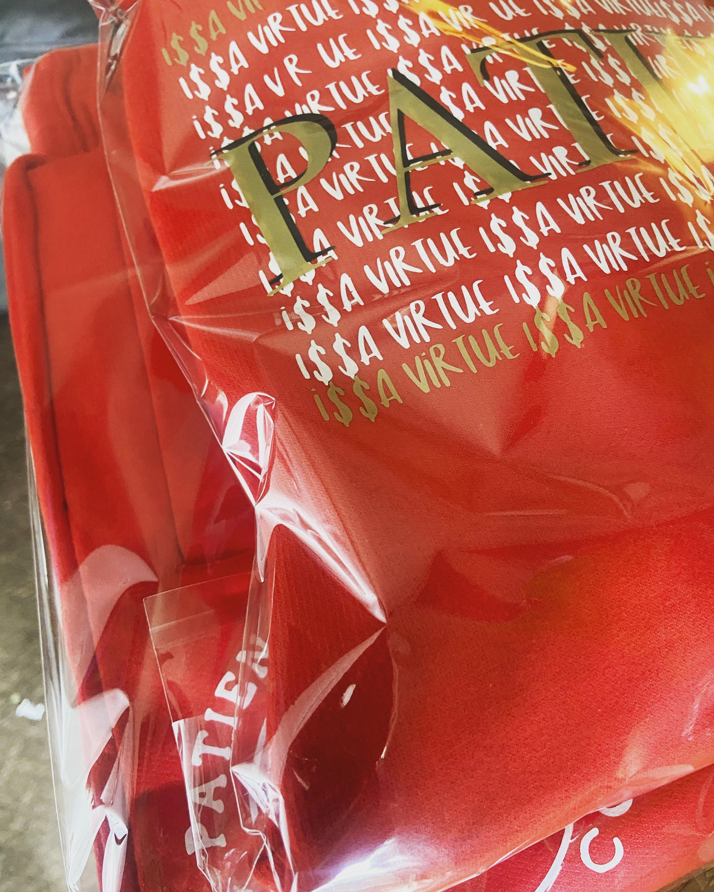 Patience Issa virtue - RED Classic hoodie SET